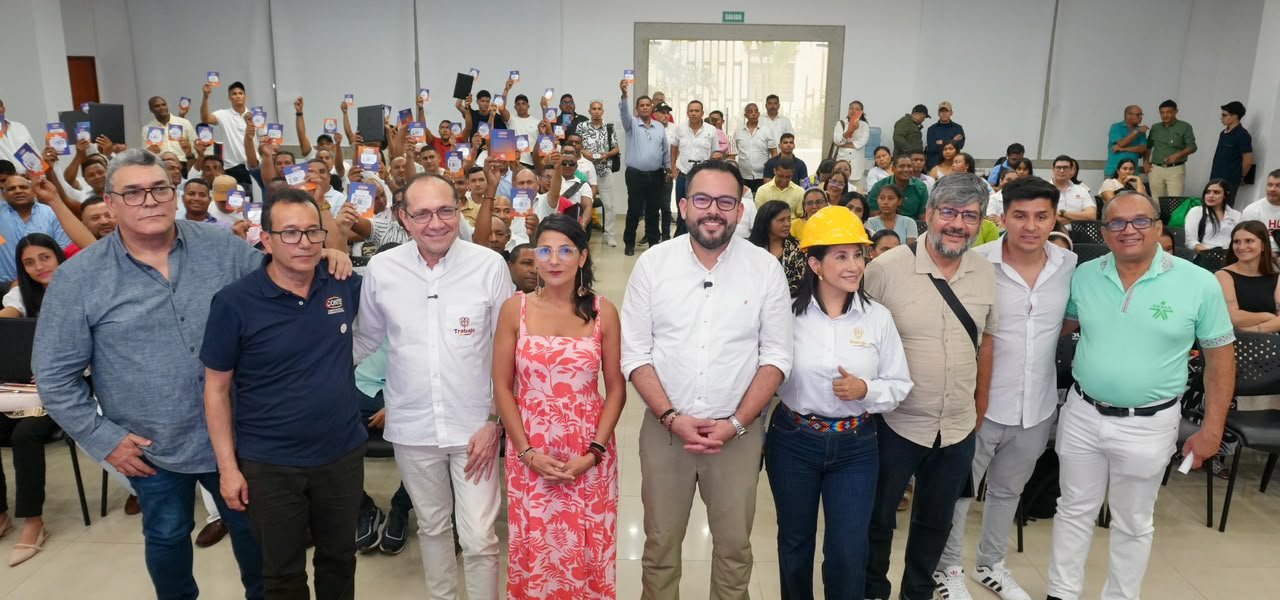 104 trabajadores del Corredor Minero del Cesar reciben certificación para impulsar su reconversión laboral