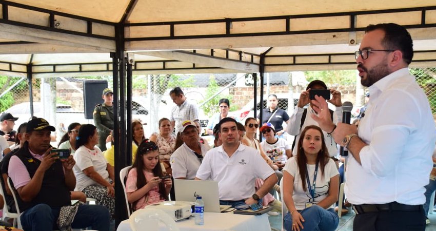Arranca en Barrancabermeja la revolución de las Cuadras Energéticas: energía solar para aliviar el bolsillo de las familias