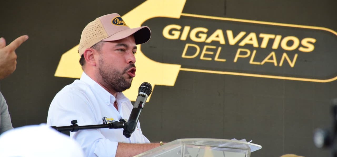 Colombia llega a los 4 gigavatios en generación de energías limpias equivalentes al 17,09% de la matriz energética del país