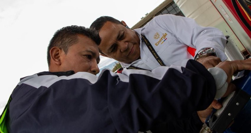 Gobierno iniciará procesos administrativos contra 70 estaciones de servicio tras detectar incumplimientos laborales, técnicos y en precios de combustible