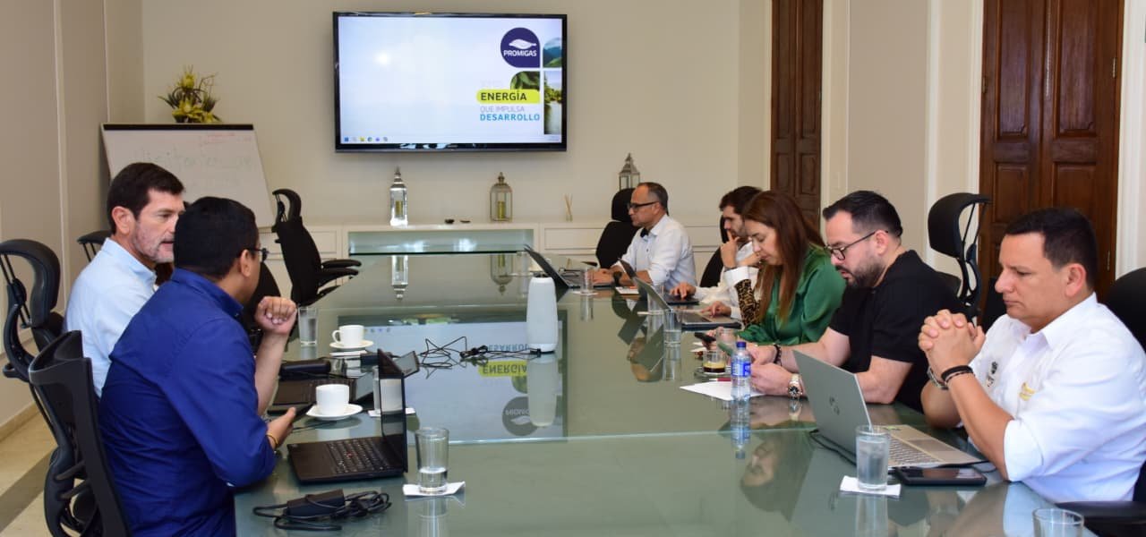 Gobierno nacional deja listo un histórico paquete regulatorio para enfrentar el Fenómeno de El Niño: hogares podrán reducir hasta en 40 % su factura de energía si ahorran
