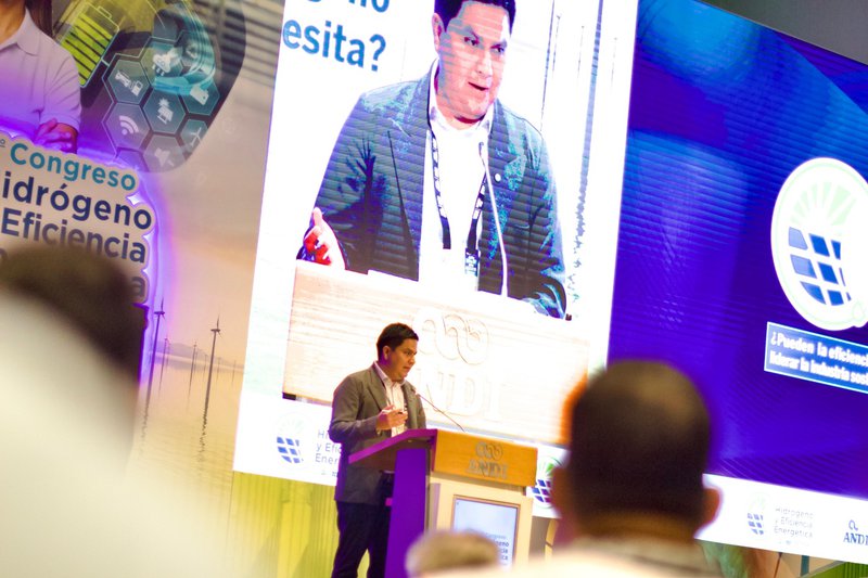 Gobierno nacional impulsa el hidrógeno como motor de la transición energética en Colombia-1