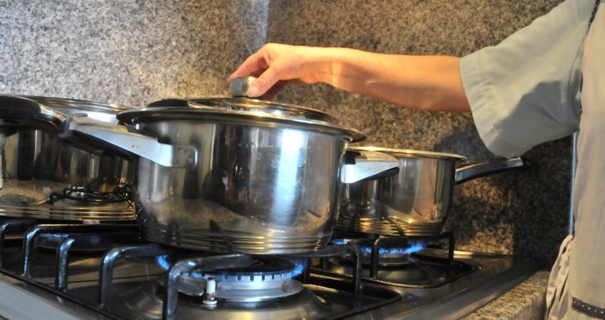 Gobierno unifica fondos y crea FONENERGÍA para ampliar cobertura de luz y gas en Colombia