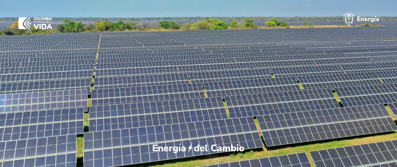 La Transición Energética avanza en Colombia: En Cesar, se inauguró el Parque Solar La Loma con 387 hectáreas de paneles solares