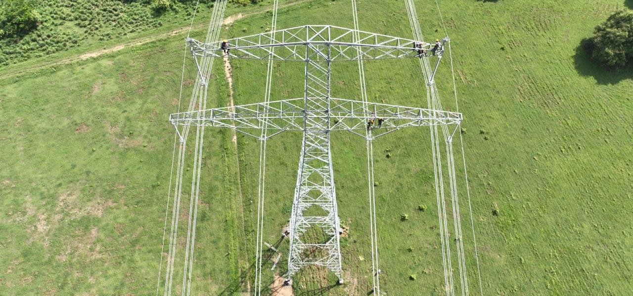 Nueva hoja de ruta para el sistema eléctrico: Gobierno coordinará generación y transmisión de energía