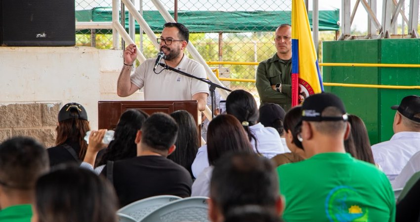 Gobierno anuncia interconexión eléctrica con Venezuela desde Vichada y obras energéticas por $89.900 millones
